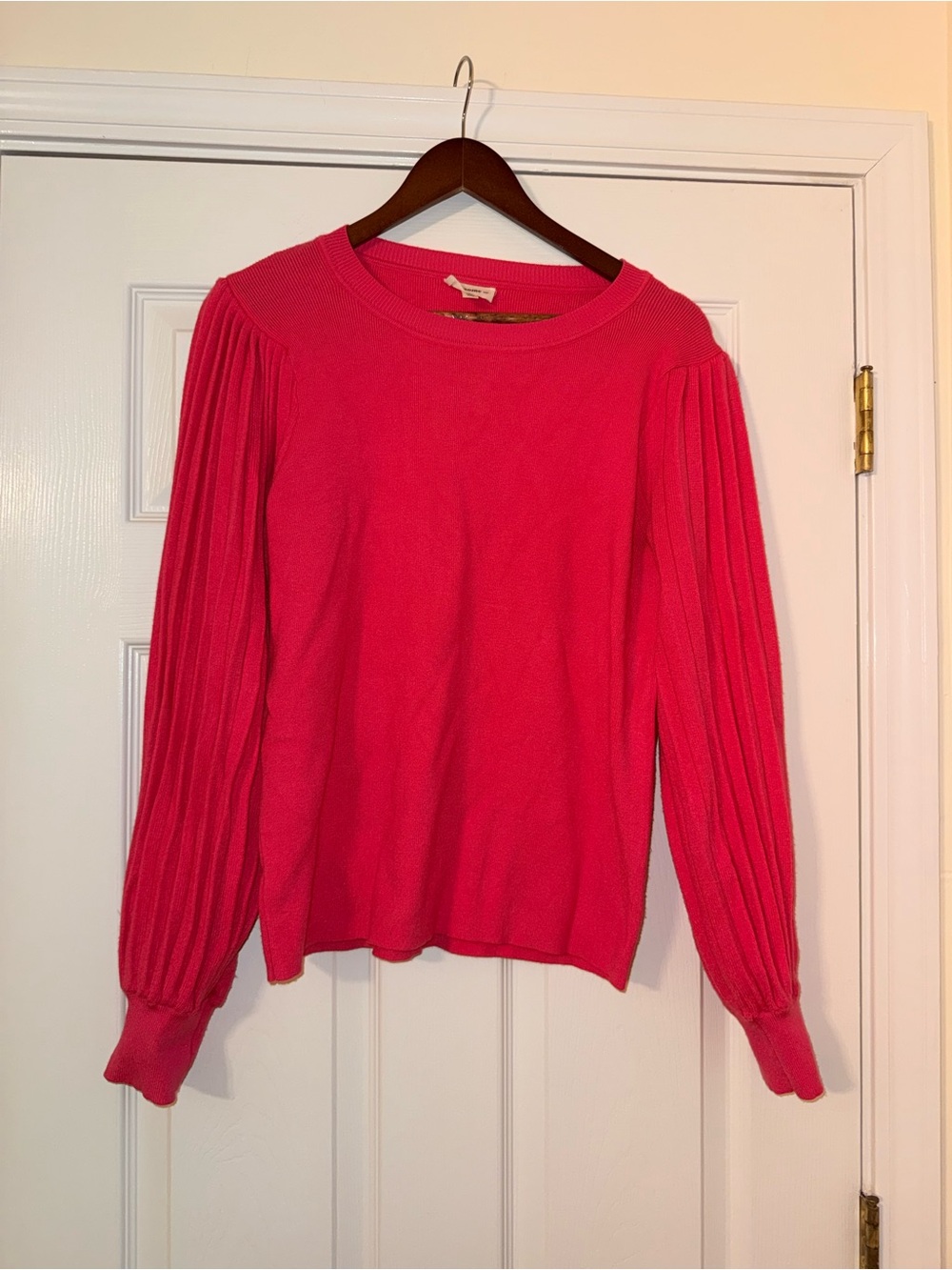 eesome Hot Pink Ribbed Crewneck Sweater